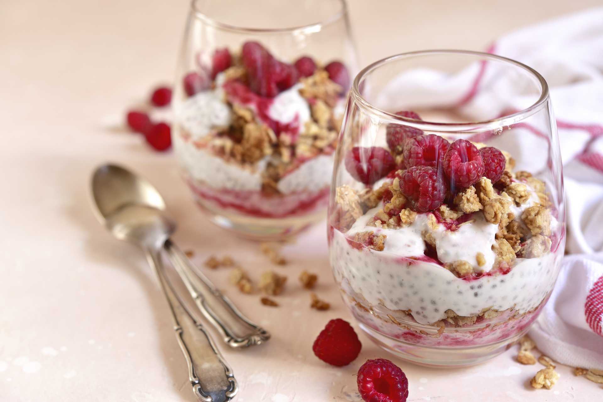 Beeren-Joghurt-Schichtdessert – Blutspendezentren Duisburg, Oberhausen ...